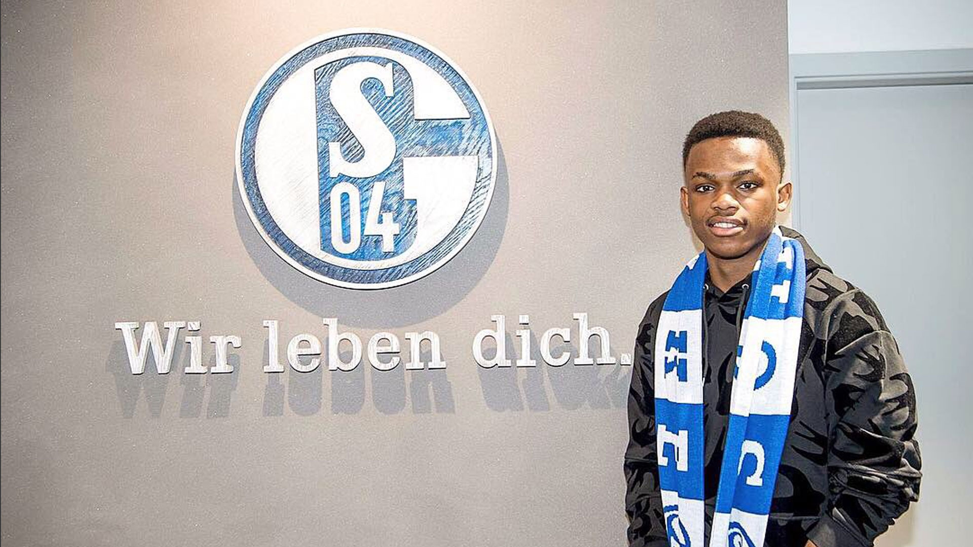 但对利物浦 但对利物浦