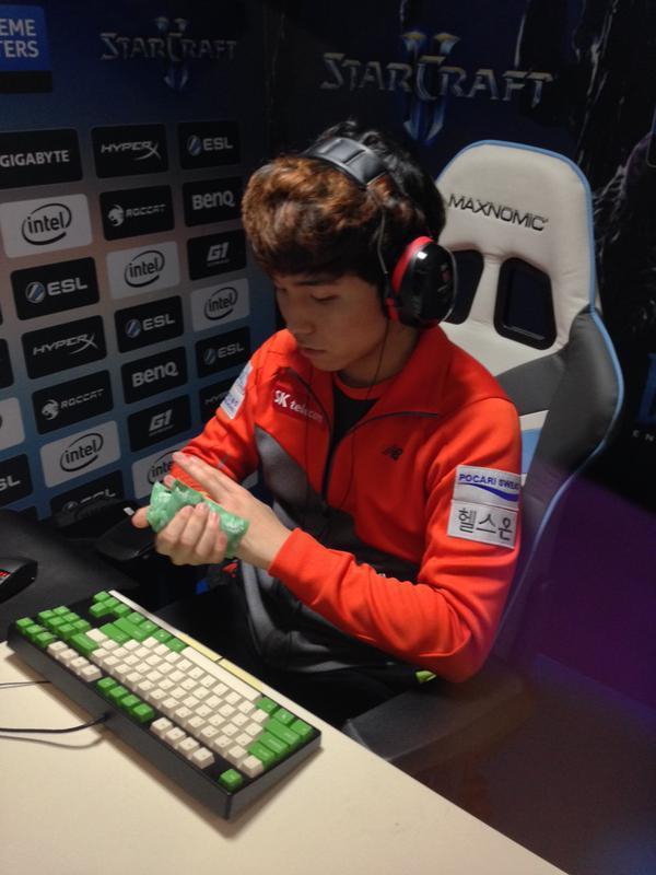 烟火配合与 烟火配合与